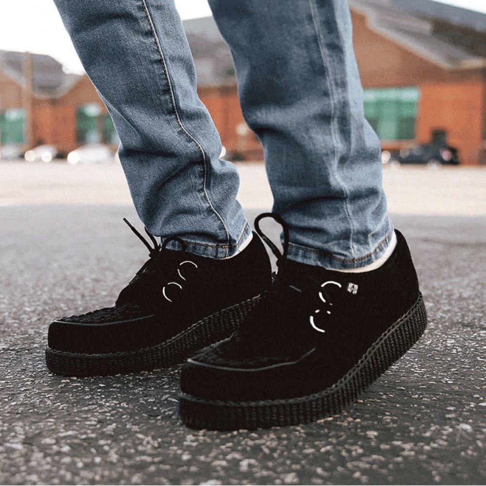 T.U.K Black Suede Viva Low Creeper Size womens 8 Mens 6 Shoes Low Platform